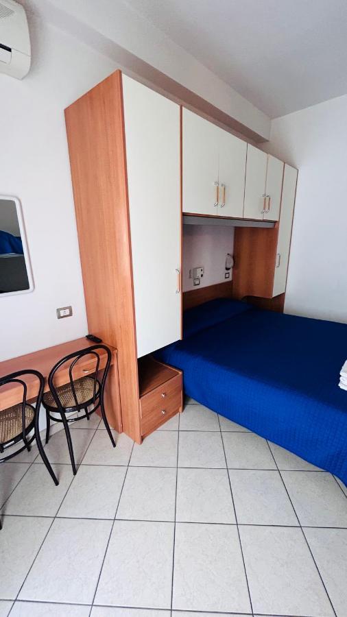 B&B Residence Sorriso Cattolica Extérieur photo
